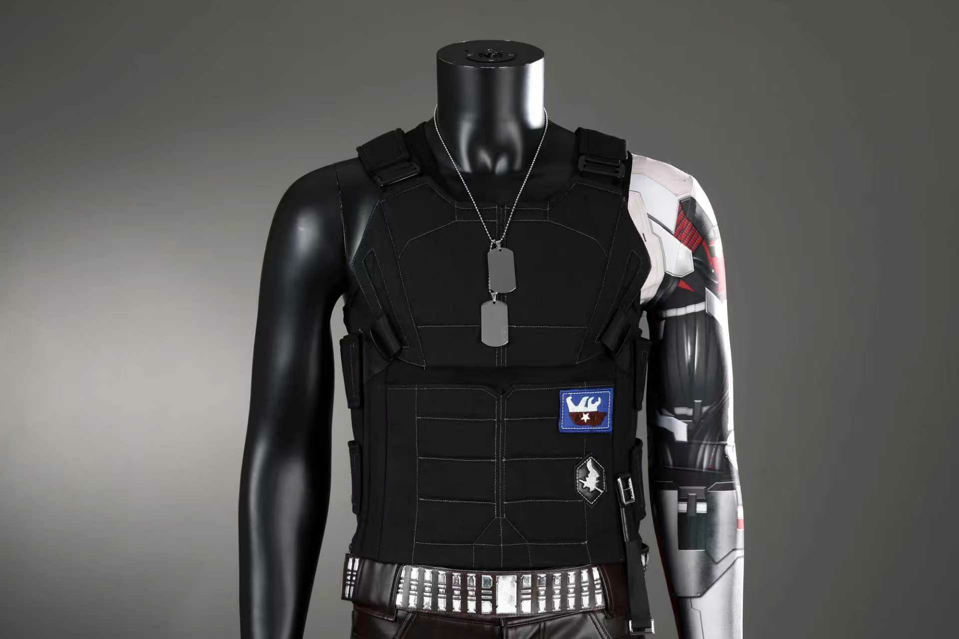 Johnny Silverhand Cosplay Kost – Leather Work Vest Bewertung und Preis